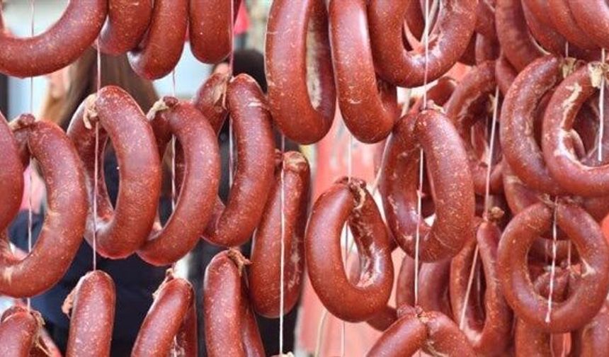 Tarım ve Orman Bakanlığı Yeni Taklit-Tağşiş Listesini Açıkladı: Sucuk ve Kıymada Tek Tırnaklı Eti Tespit Edildi