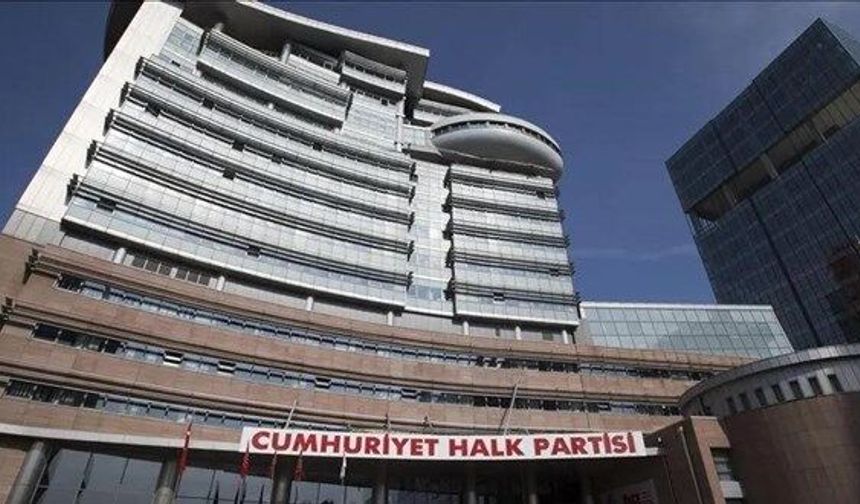 CHP'de toplu istifa dalgası: Dört ilde çok sayıda isim Yeni Parti'ye geçti