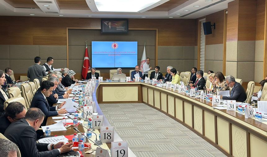 TBMM Milli Eğitim, Kültür, Gençlik ve Spor Komisyonu Başkanı Gürcan'dan Öğrenci Affı ile İlgili Açıklama