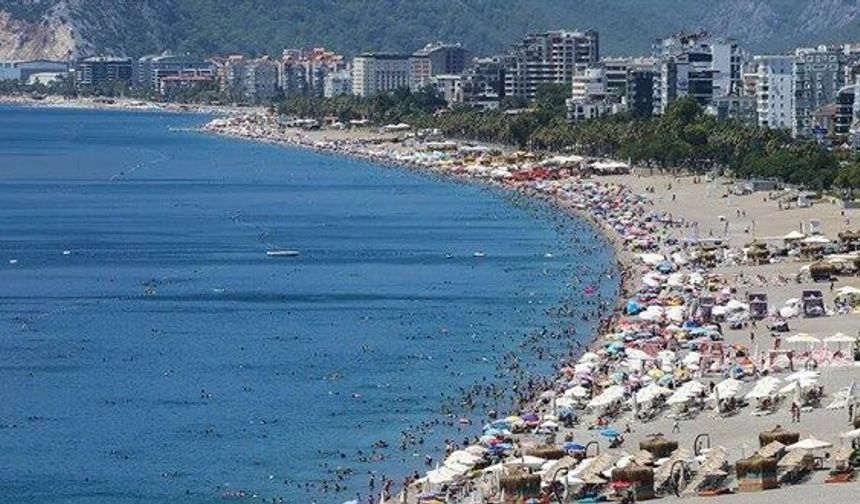 Yargıtay'dan Emsal Karar: Hiçbir İşletme Vatandaşın Denize Girişini Engelleyemez