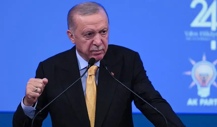AK Parti'ye 4 yeni transfer! Cumhurbaşkanı Erdoğan 2 milletvekili ve 2 belediye başkanına rozet takacak