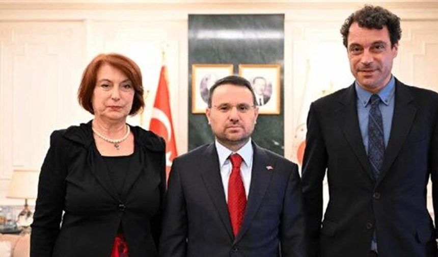 Adalet Bakanı Gürlek, Uğur Mumcu'nun ailesini kabul etti