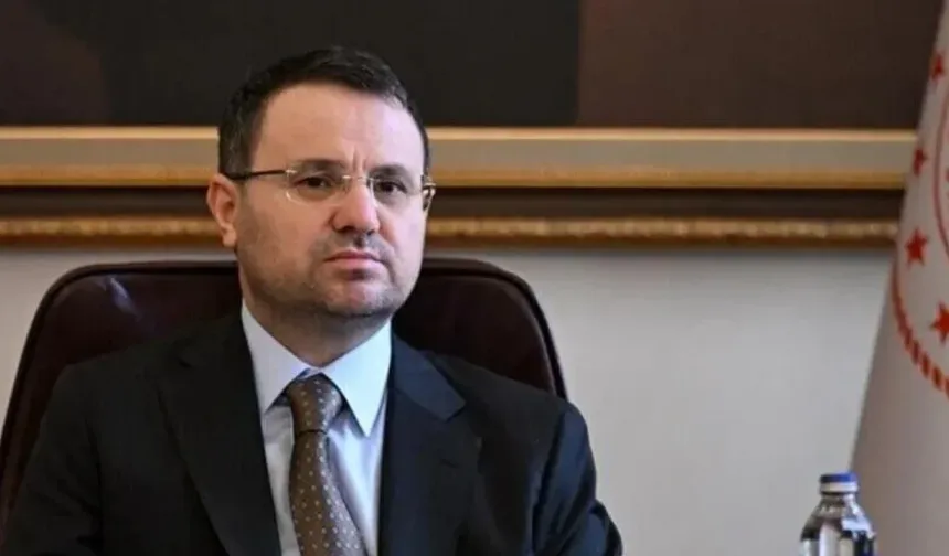 Bakan Gürlek'ten orman yangını açıklaması: 'Zarar veren hiçbir eylem karşılıksız kalmayacak'