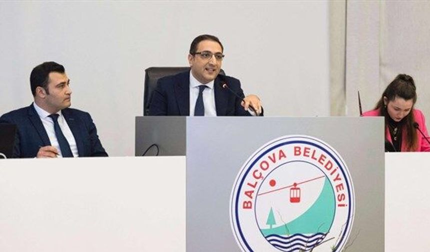 Balçova Belediye Başkanı Onur Yiğit göreve iade edildi