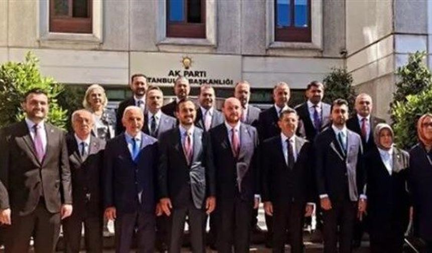CHP'li Tuzla, Çekmeköy ve Şile Belediye başkanları AK Parti'ye geçti