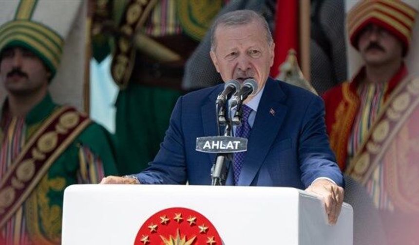 Erdoğan’dan Ahlat’ta “Terörsüz Türkiye” mesajı: Yeni dönemin kapıları açılacak
