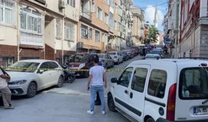 Emekli polis memuru eşi ve çocuğunu öldürüp intihar etti
