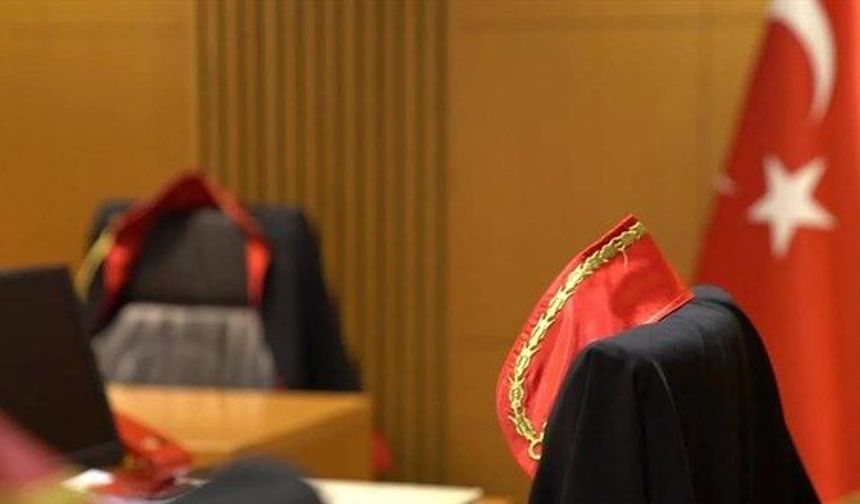 İhraç edilen eski hakim sahte kimlikle adliyeye girdi: Dosya takibi yapmaya çalıştı