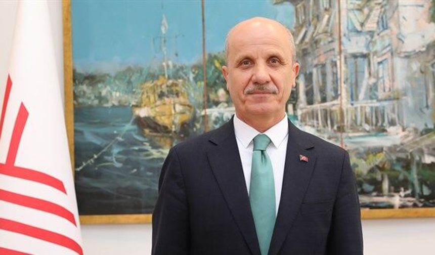 YÖK Başkanı Özvar'dan rektörlere mektup: Kayıtlar şeffaf ve öğrenci odaklı yürütülsün