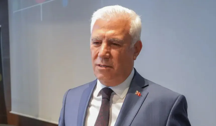 Mustafa Bozbey CHP'den istifa etti: Tutuklanıp görevden uzaklaştırılmıştı