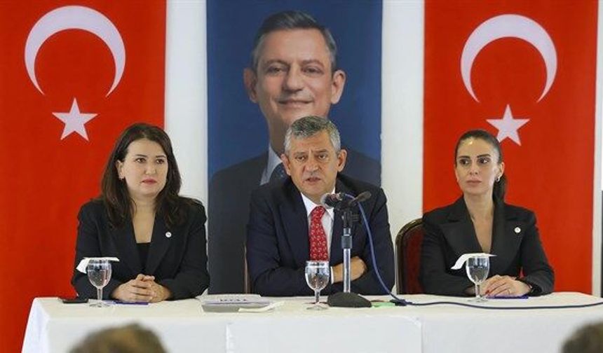 Yeni Parti'den Dikkat Çeken Bağış Rakamı: 9 Günde 300 Milyon TL'yi Aştı