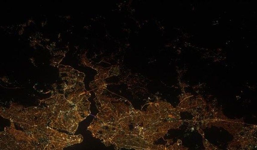 İstanbul uzaydan görüntülendi: Boğaziçi detayı şaşırttı
