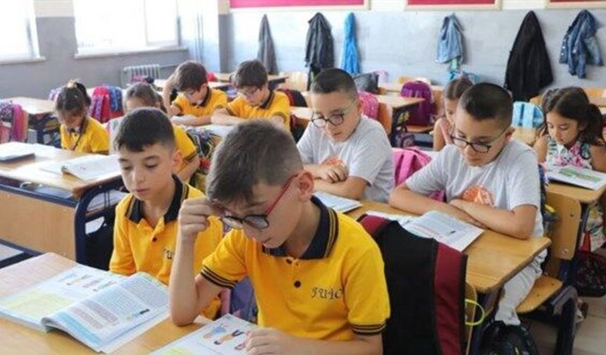 Velinin eğitim faturası kabardı: Devlet okulunda bir öğrencinin yıllık maliyeti ne kadar?