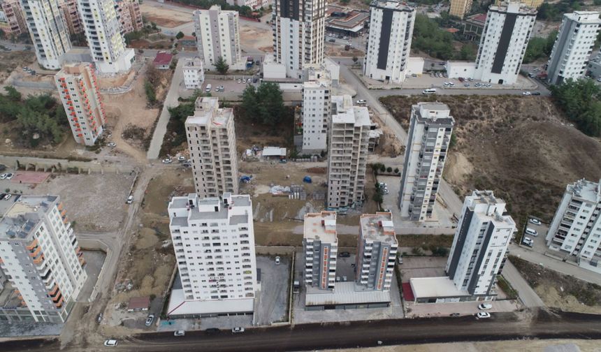 Konut fiyatları enflasyonun gerisinde kaldı: Reel kayıp derinleşiyor