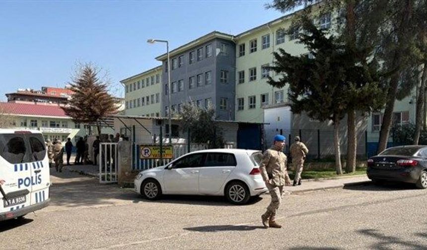 Okullarda Yeni Eğitim Yılı Öncesi Güvenlik Alarmı: Girişler Sıkı Denetlenecek