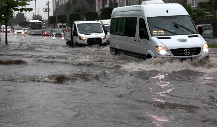 Türkiye'de Geçen Ay 66 Meteorolojik Afet Yaşandı