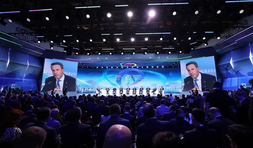 Bakan Bayraktar: Enerjide Küresel Zorlukları Aşmak İçin İş Birliği Şart