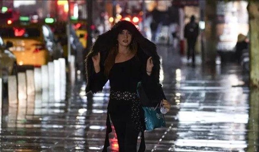 Meteoroloji'den Sel ve Su Baskını Uyarısı! İstanbul, Ankara ve İzmir'de Sağanak Bekleniyor