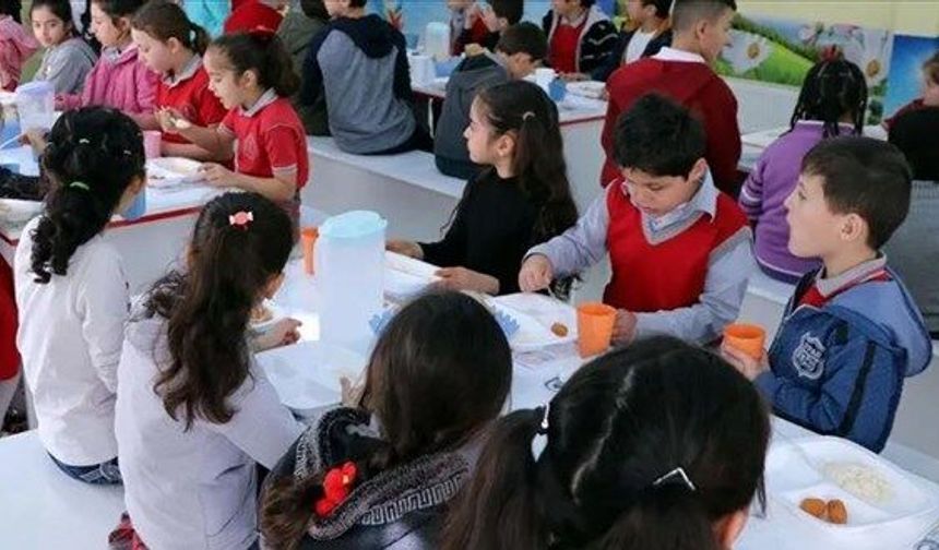 Ailelere kritik beslenme uyarısı: Kahvaltı yapmayan çocuk derse odaklanamıyor