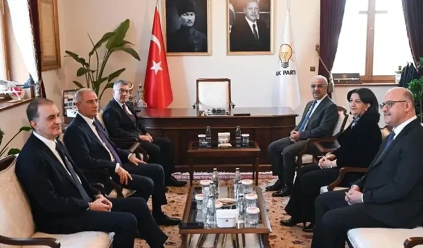 DEM Parti heyeti ile AK Parti sürecin aşamasını görüştü