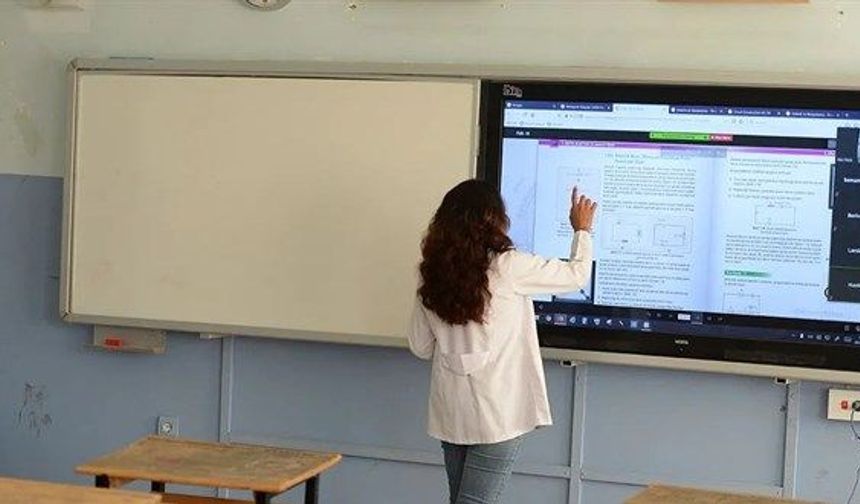 Dünyada öğretmen krizi büyüyor: Türkiye’de yetersiz nitelikli öğretmen oranı %2’nin altında