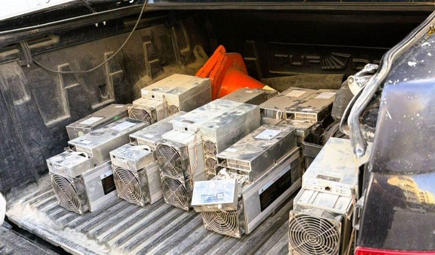 Kaçak elektrikle Bitcoin üretmişler: 200 hanenin enerjisini çeken tesise darbe