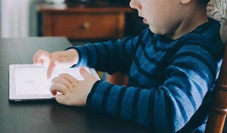 Sosyal medyada yaş doğrulaması geliyor: Mevcut hesaplar da kontrol edilecek