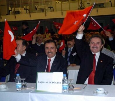 İlkeli duruşuyla dikkati çeken bir lider: Muhsin Yazıcıoğlu