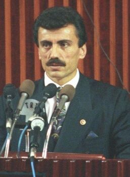 İlkeli duruşuyla dikkati çeken bir lider: Muhsin Yazıcıoğlu