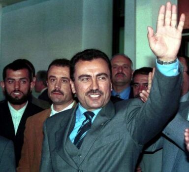 İlkeli duruşuyla dikkati çeken bir lider: Muhsin Yazıcıoğlu