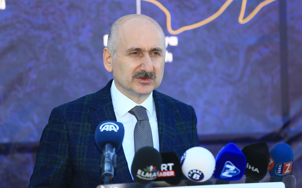 Adil Karaismailoğlu: Türkiye'nin internet hızı yüzde 65 yükseldi