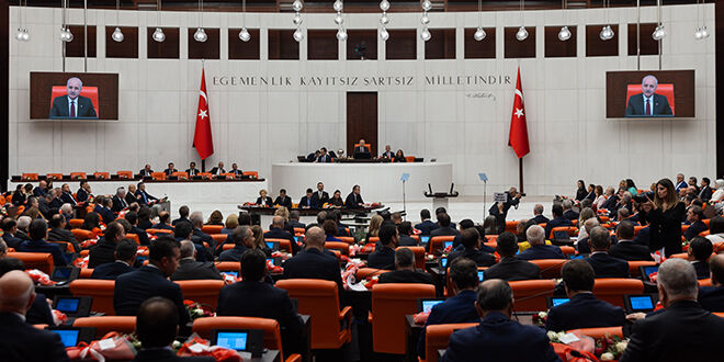 Tbmm 1 Ekim De Aciliyor Terorsuz Turkiye Ve Yeni Yargi Paketleri Gundemde