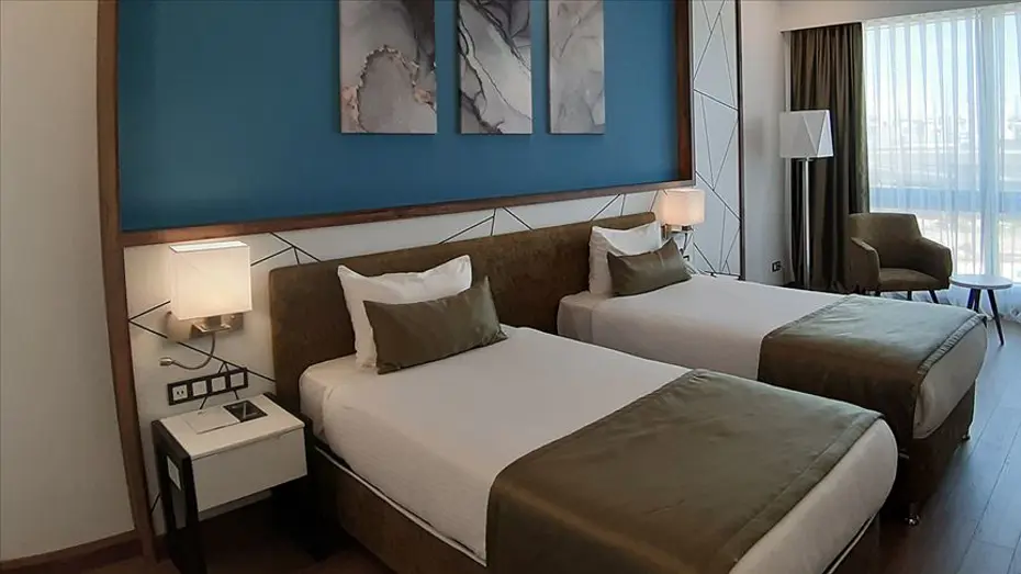 Otel 2