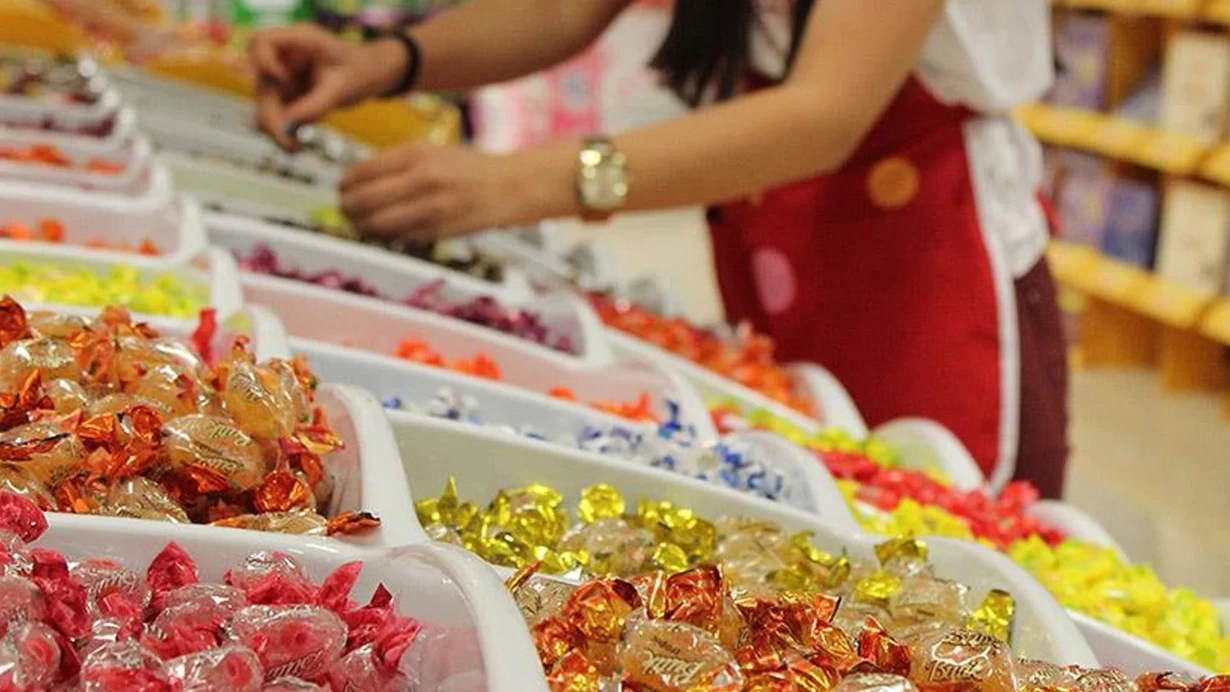 Tuketicilere Uyari Acikta Satilan Seker Ve Cikolatalara Dikkat Piaa