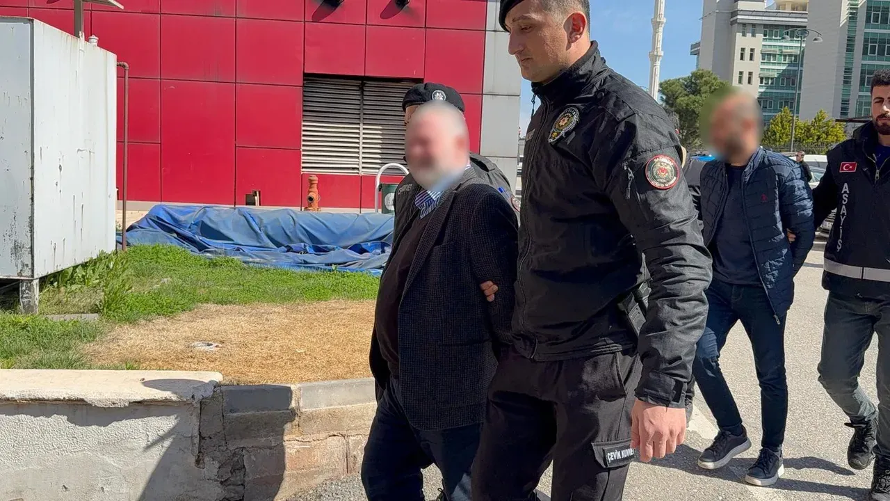 6 Yilda Tek Yontem 521 Milyonluk Vurgun Yapan Ogretim Gorevlisinin Plani Ortaya Cikti 1782144 202604061312 20260406131251 3