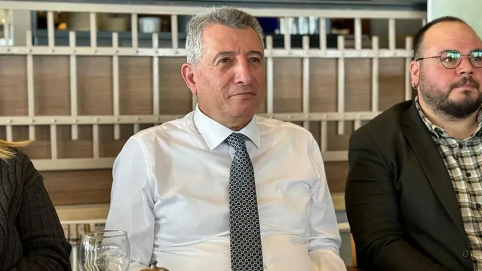 6B9Abd98 Guzelbahce Belediye Baskani Mustafa Gunday Gozaltina Alindi