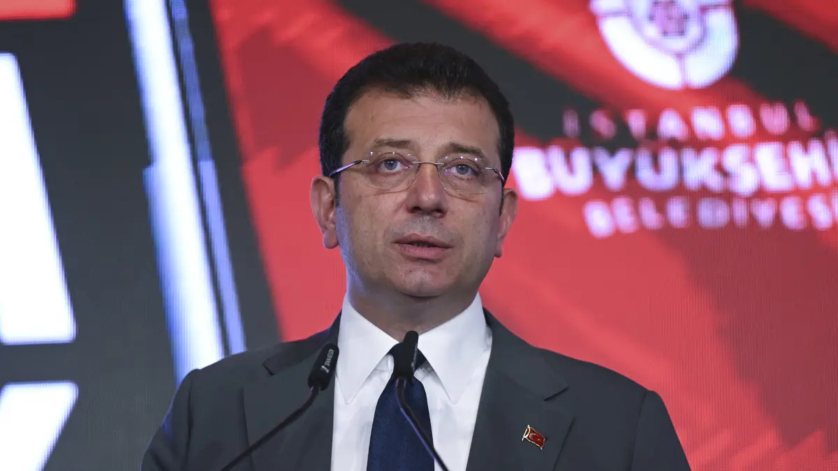Ekrem İmamoğlu'na 2 yıl 1 ay hapis, siyasi yasak kararı