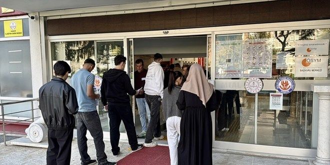 KPSS Ortaöğretim’e ‘Diploma’ ve ‘Çağrı’ filmi damga vurdu: Adayların gündemi o sorular